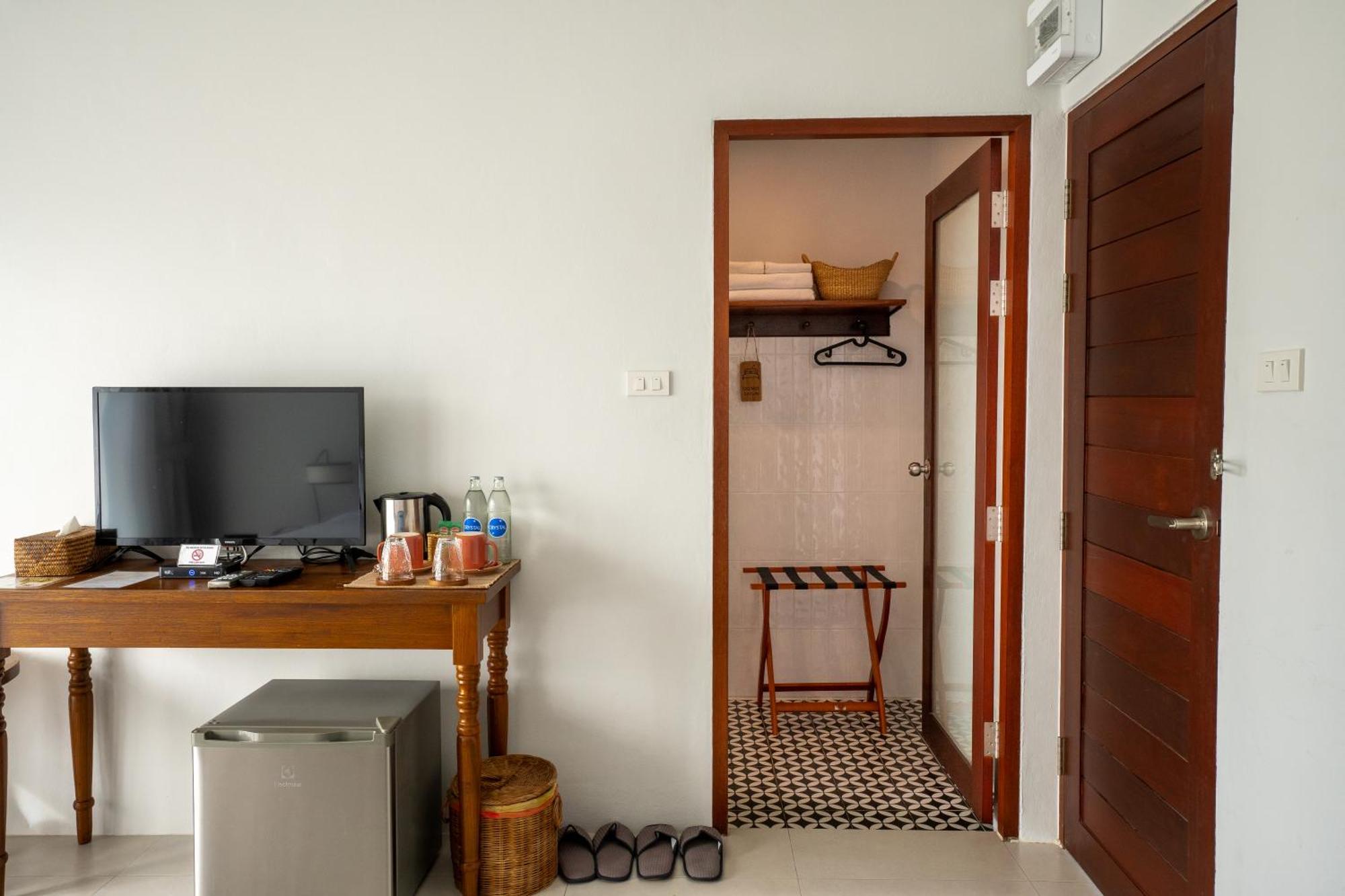 Ploen Pirom Hotel Bangkok Luaran gambar