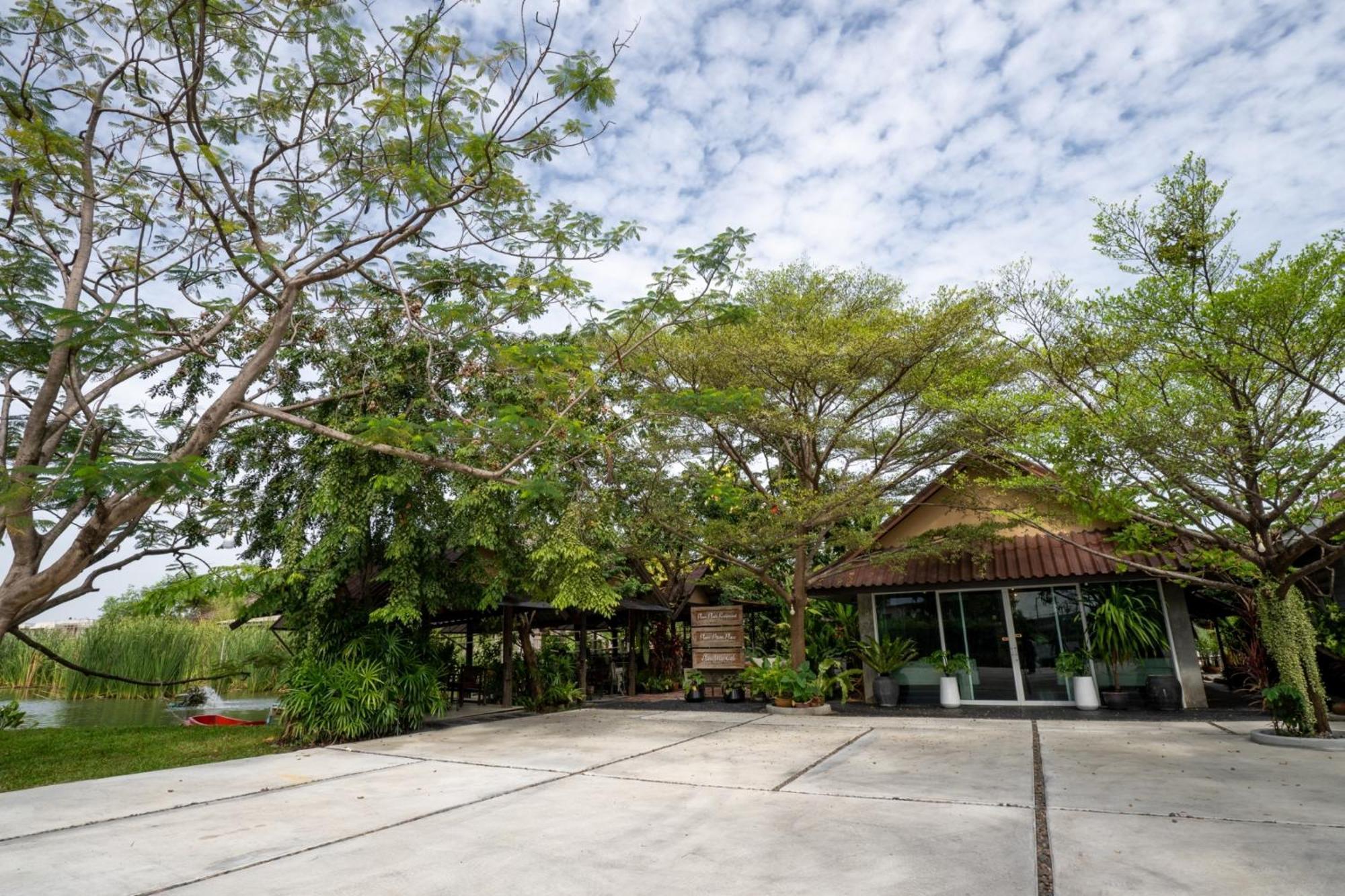 Ploen Pirom Hotel Bangkok Luaran gambar
